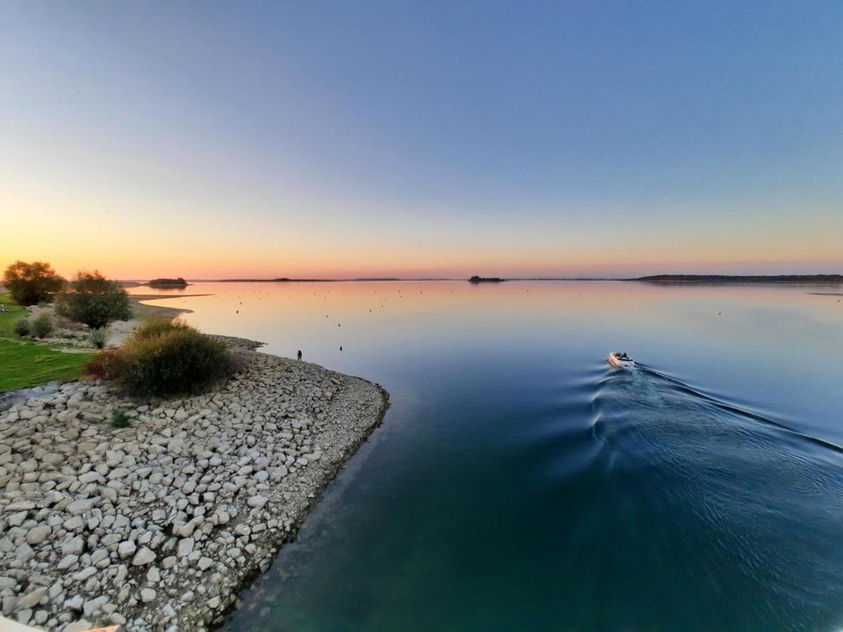 Marne Lac Du Der Joli Chalet Au Charme Du Der Chatillon-sur-Broue Buitenkant foto